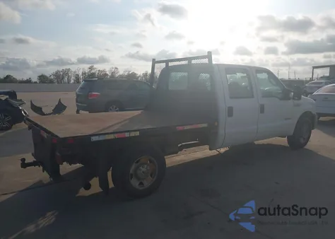 2005 Ford F-250 Lariat/Xl/Xlt z USA, uszkodzony, nr VIN 1FTSW20P85EB96408